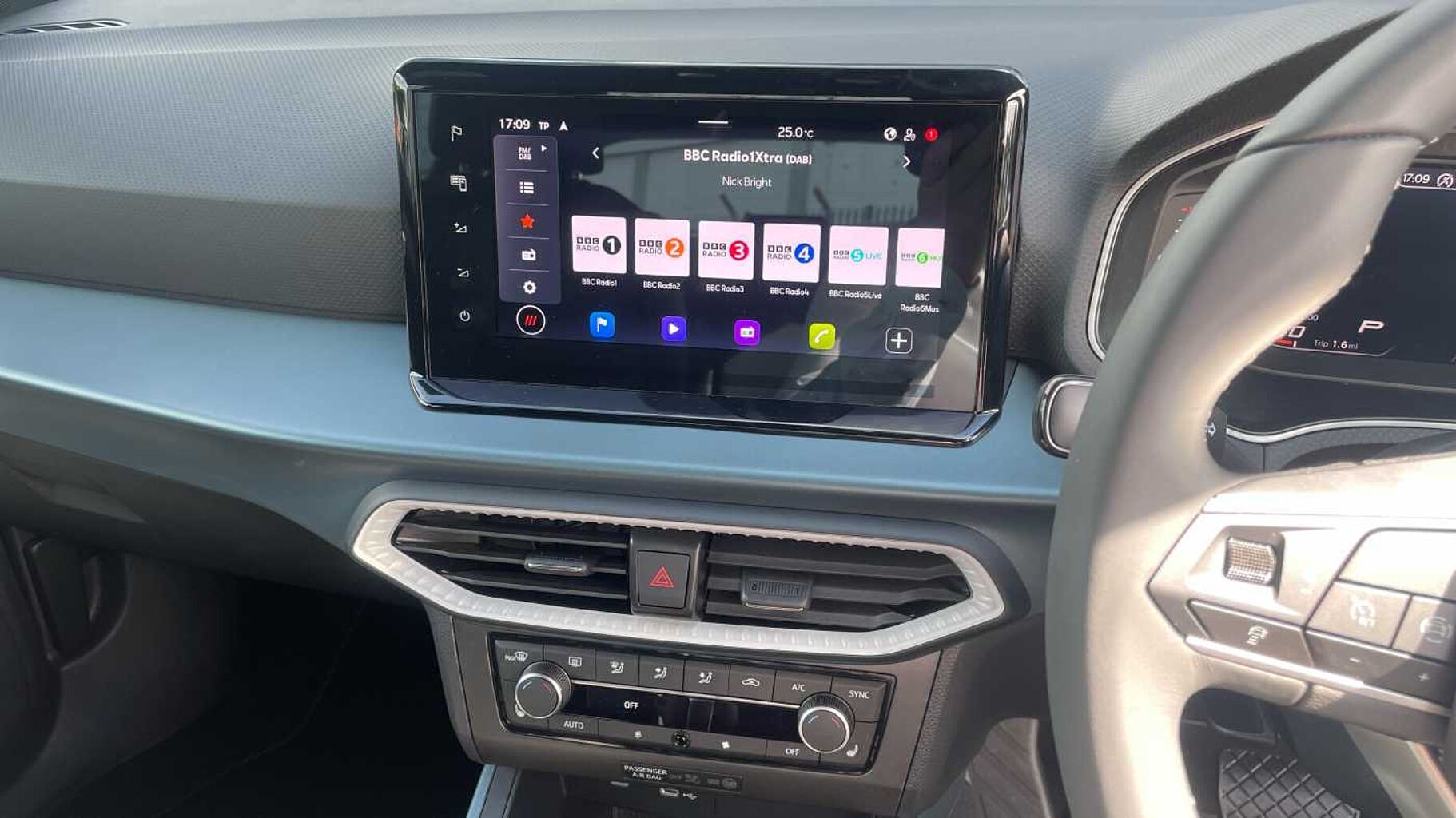 SEAT Arona 1.0 TSI (110ps) XPERIENCE Lux DSG SUV