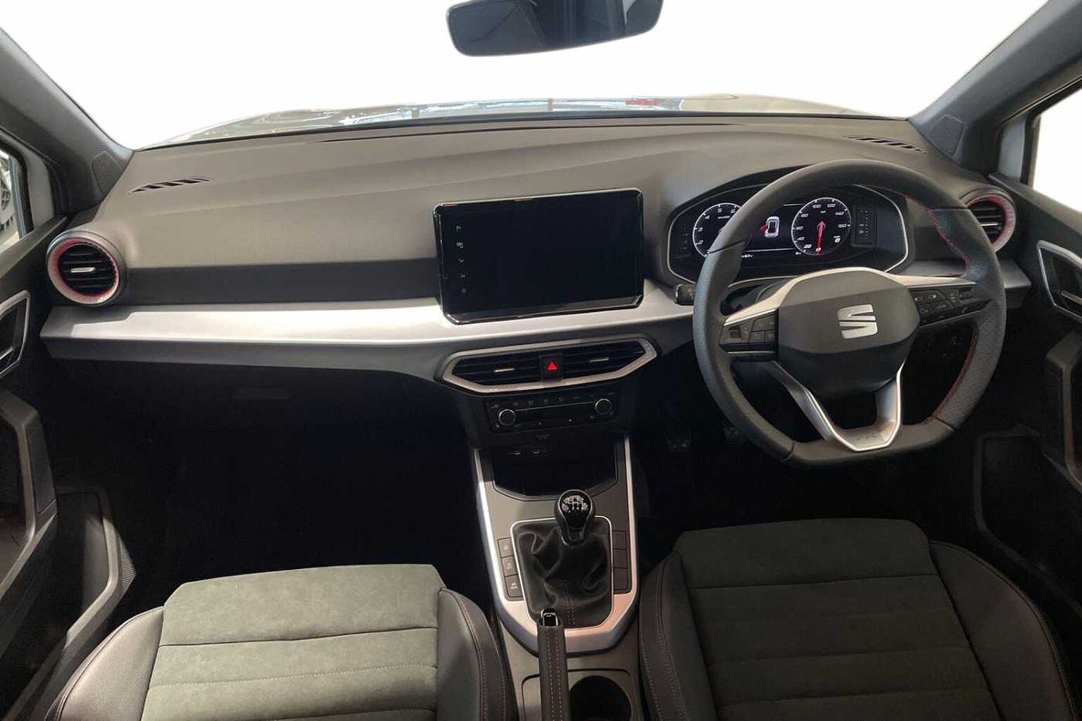 SEAT Arona 1.0 TSI 115 FR Sport 5dr*heated seats, Performance alloys, DELIVERY MILES*