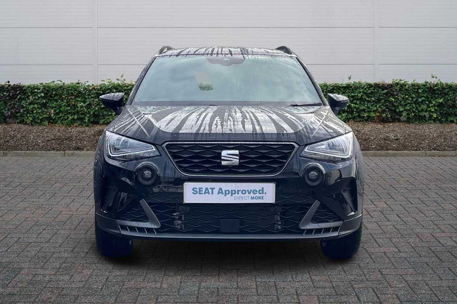 SEAT Arona 1.0 TSI 115 FR Black Edition 5dr*Delivery Miles*