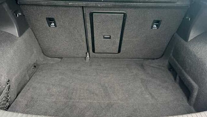 SEAT Leon 5dr (2016) 2.0 TSI Cupra 300 DSG