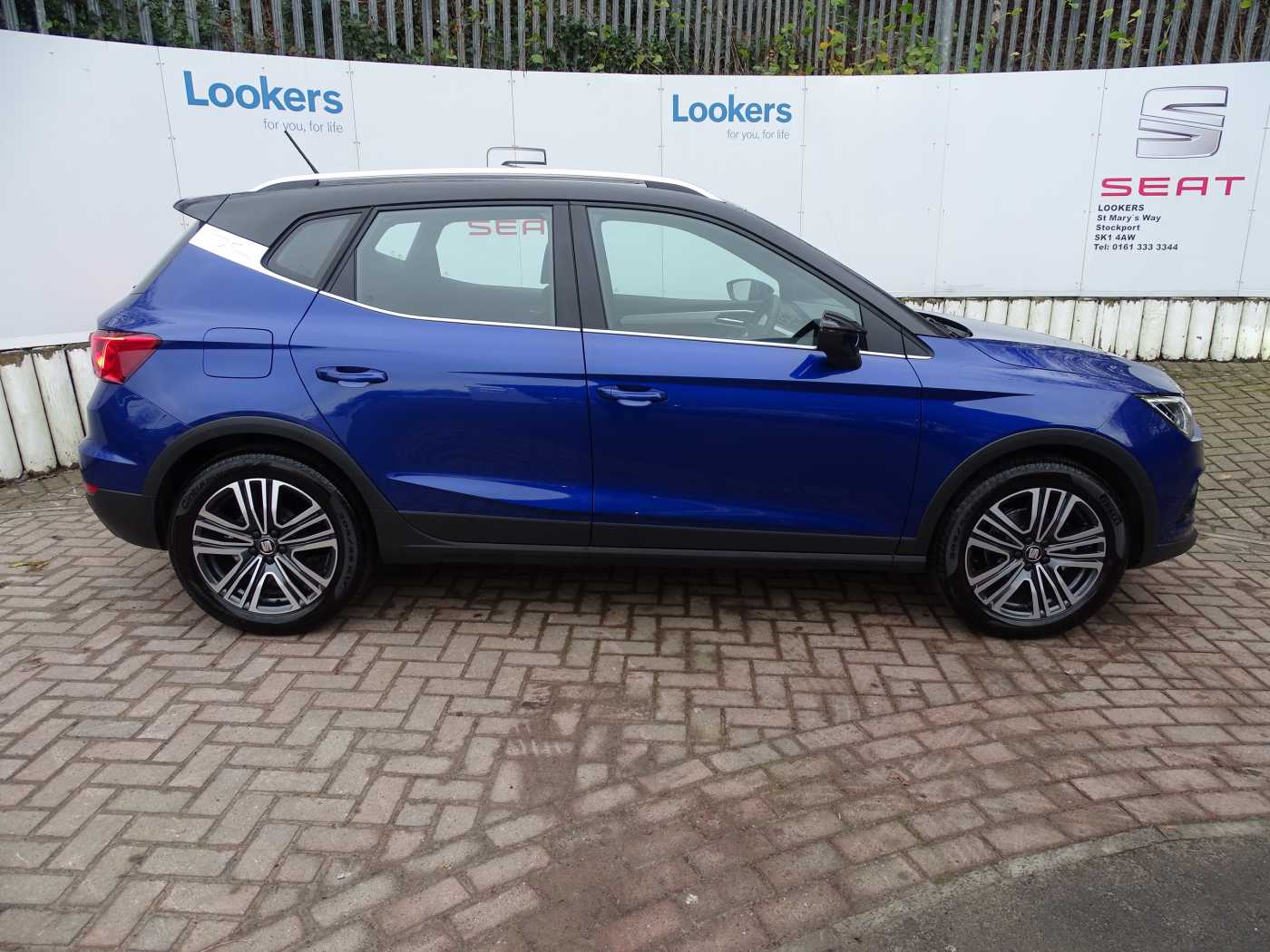 Find A Used Blue Seat Arona Tsi Ps Xcellence Dsg Suv In Stockport Seat Uk