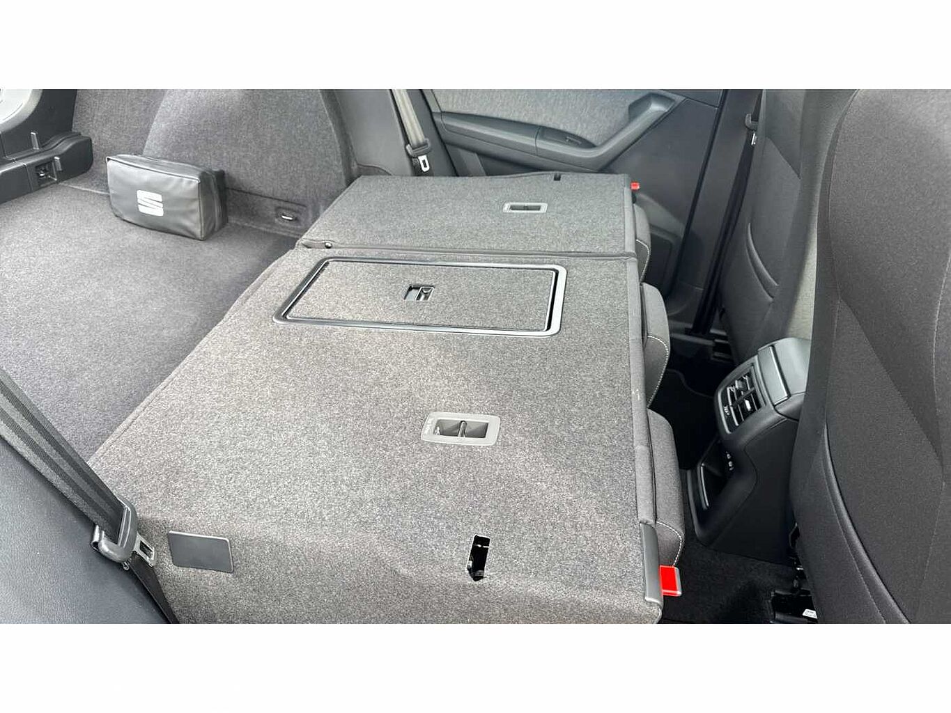 SEAT Ateca 1.5 TSI EVO SE Technology 5Dr DSG Estate