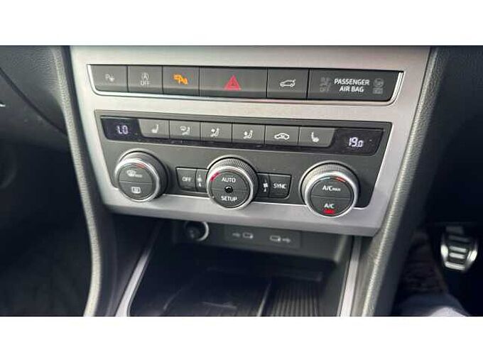 SEAT Ateca 1.5 TSI EVO FR Black Edition 5Dr Estate