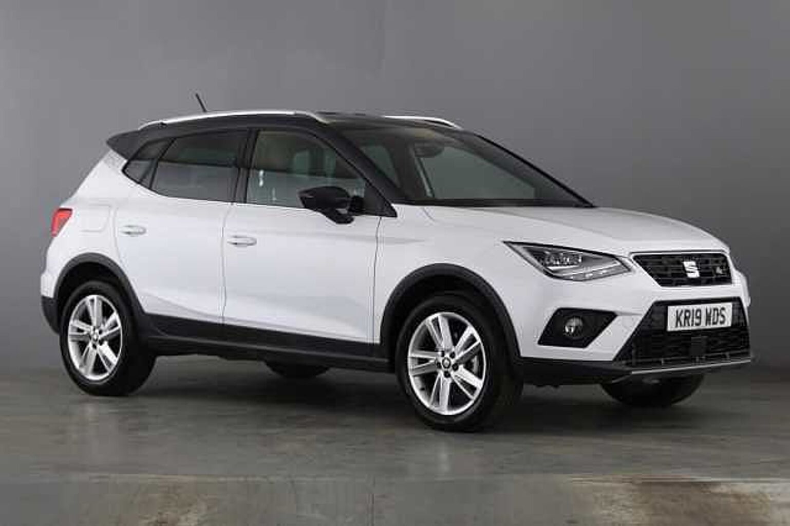 SEAT Arona 1.0 TSI (115ps) FR DSG SUV