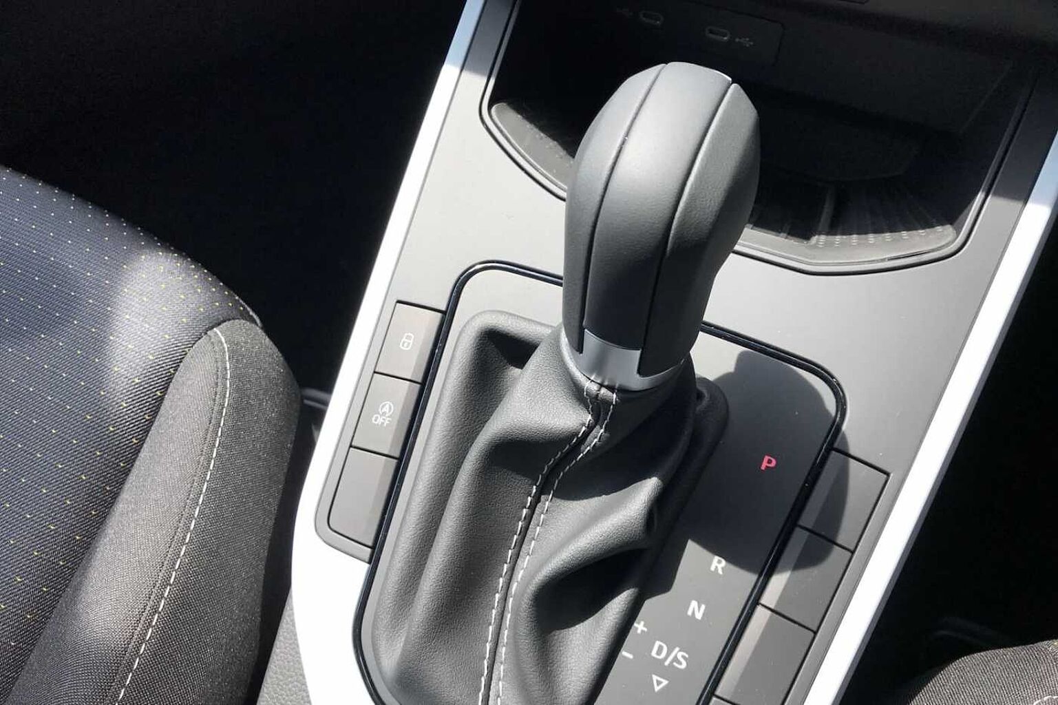 SEAT Arona SE Technology 1.0 TSI Petrol 115 7-speed DSG-auto