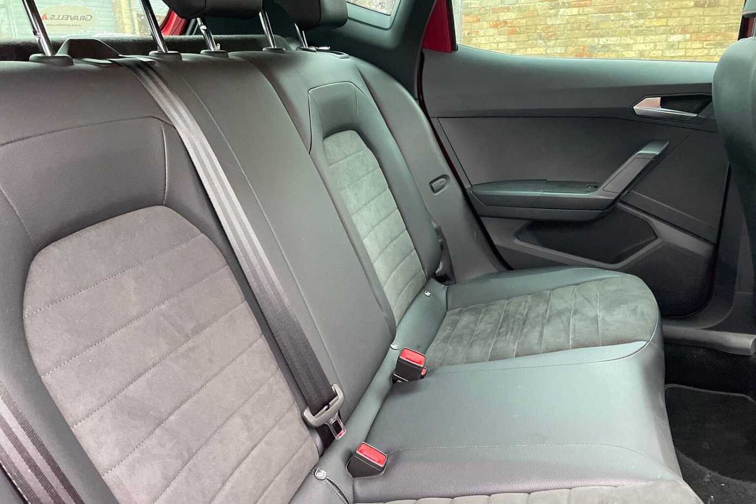 SEAT Arona FR Sport 1.0 TSI Petrol 110 7-speed DSG-auto