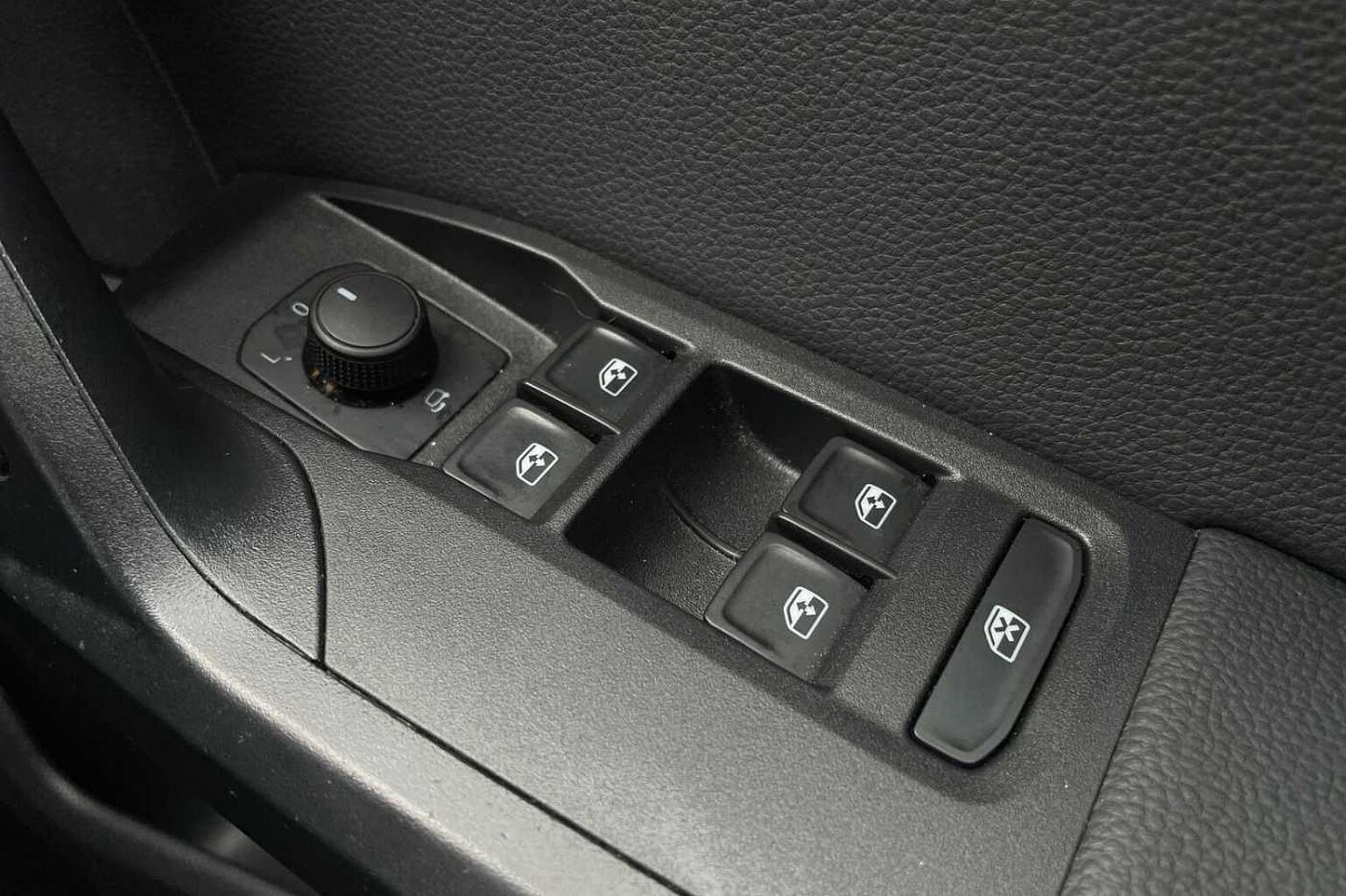 SEAT Arona FR Sport 1.0 TSI Petrol 110 7-speed DSG-auto