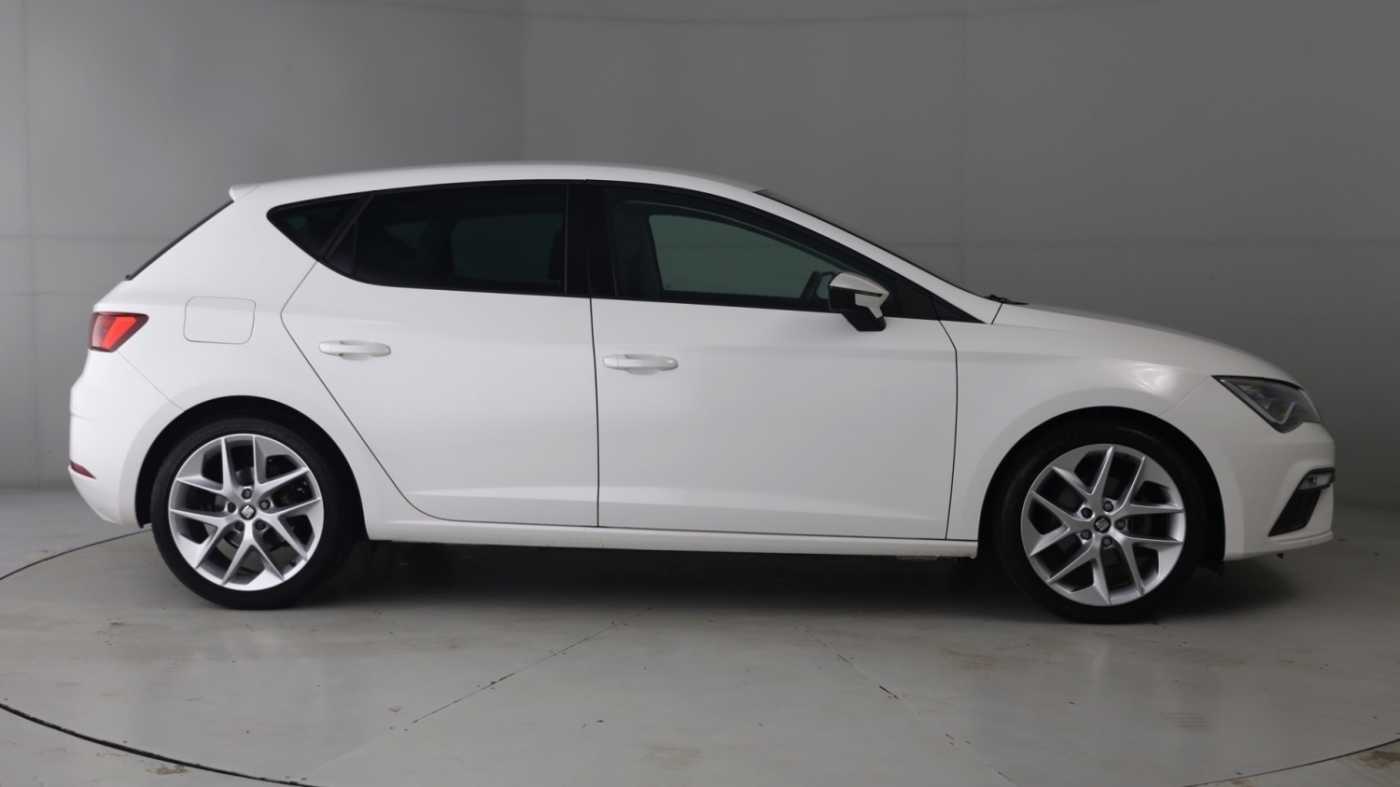 SEAT Leon 5dr (2016) 1.4 TSI FR Technology (125 PS)