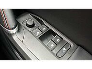 SEAT Leon 1.0 eTSI EVO (110ps) FR Sport DSG