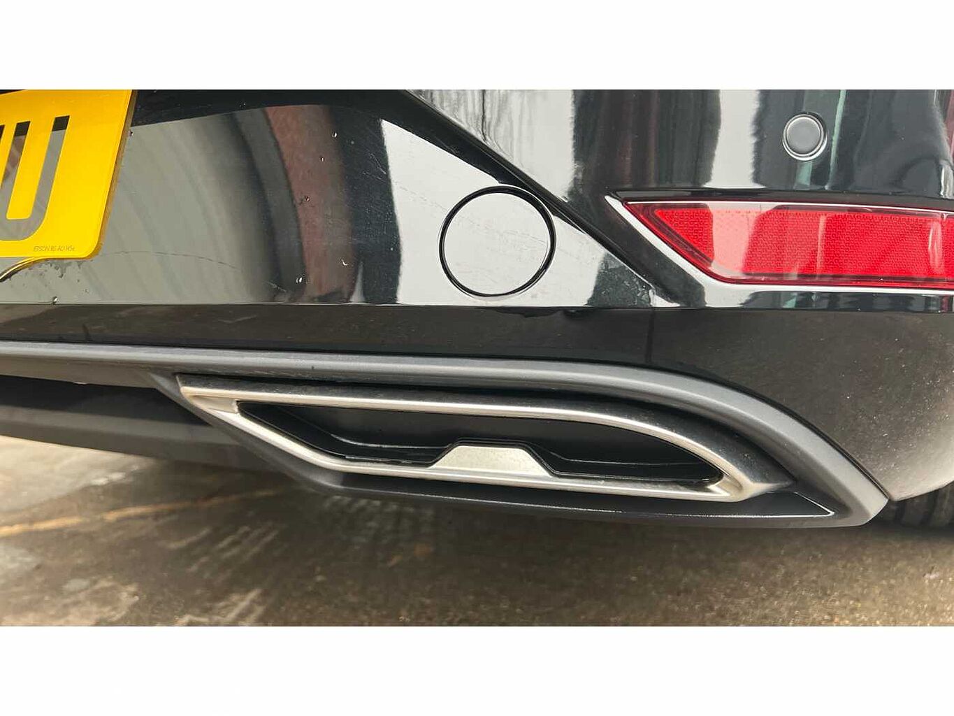 SEAT Leon 1.0 eTSI EVO (110ps) FR Sport DSG