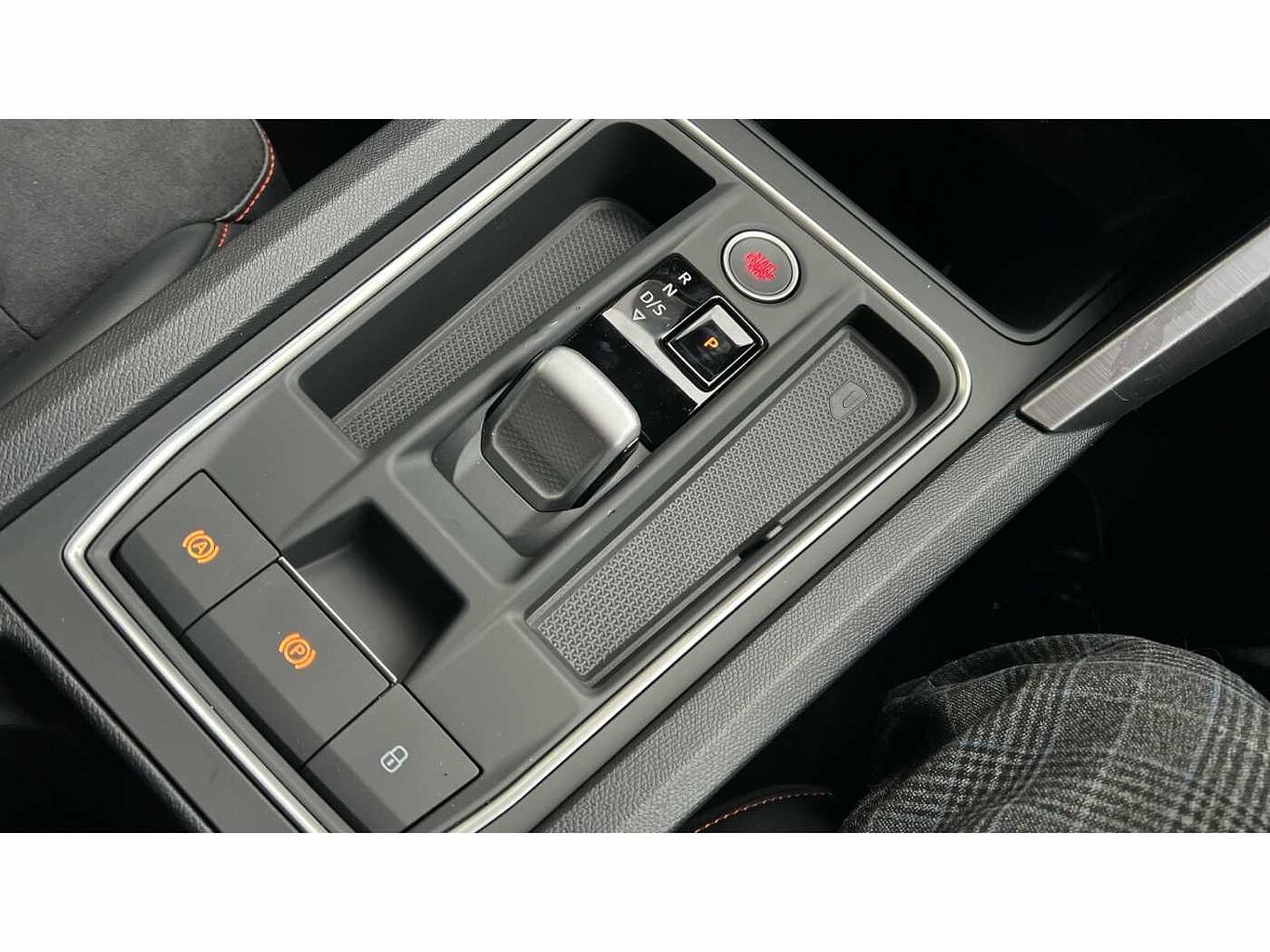 SEAT Leon 1.0 eTSI EVO (110ps) FR Sport DSG