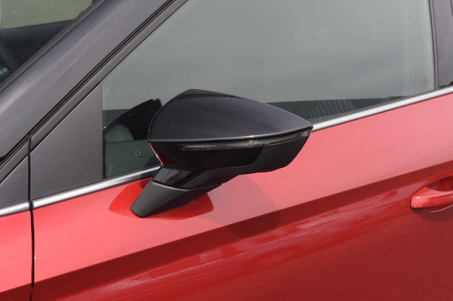 SEAT Arona 1.0 TSI (115ps) FR Limited Edition