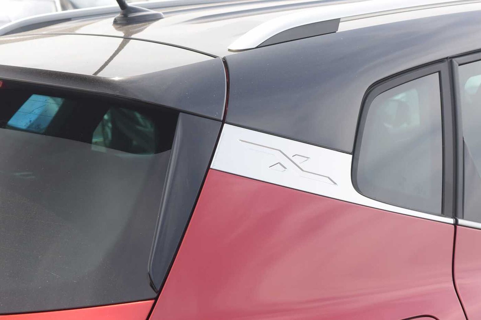 SEAT Arona 1.0 TSI (115ps) FR Limited Edition