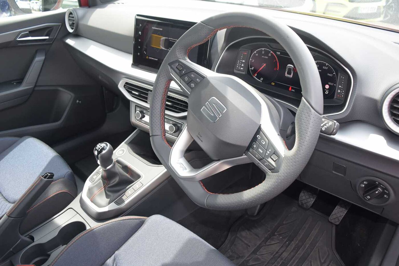 SEAT Arona 1.0 TSI (115ps) FR Limited Edition