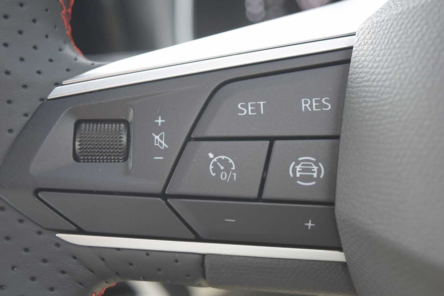 SEAT Arona 1.0 TSI (115ps) FR Limited Edition