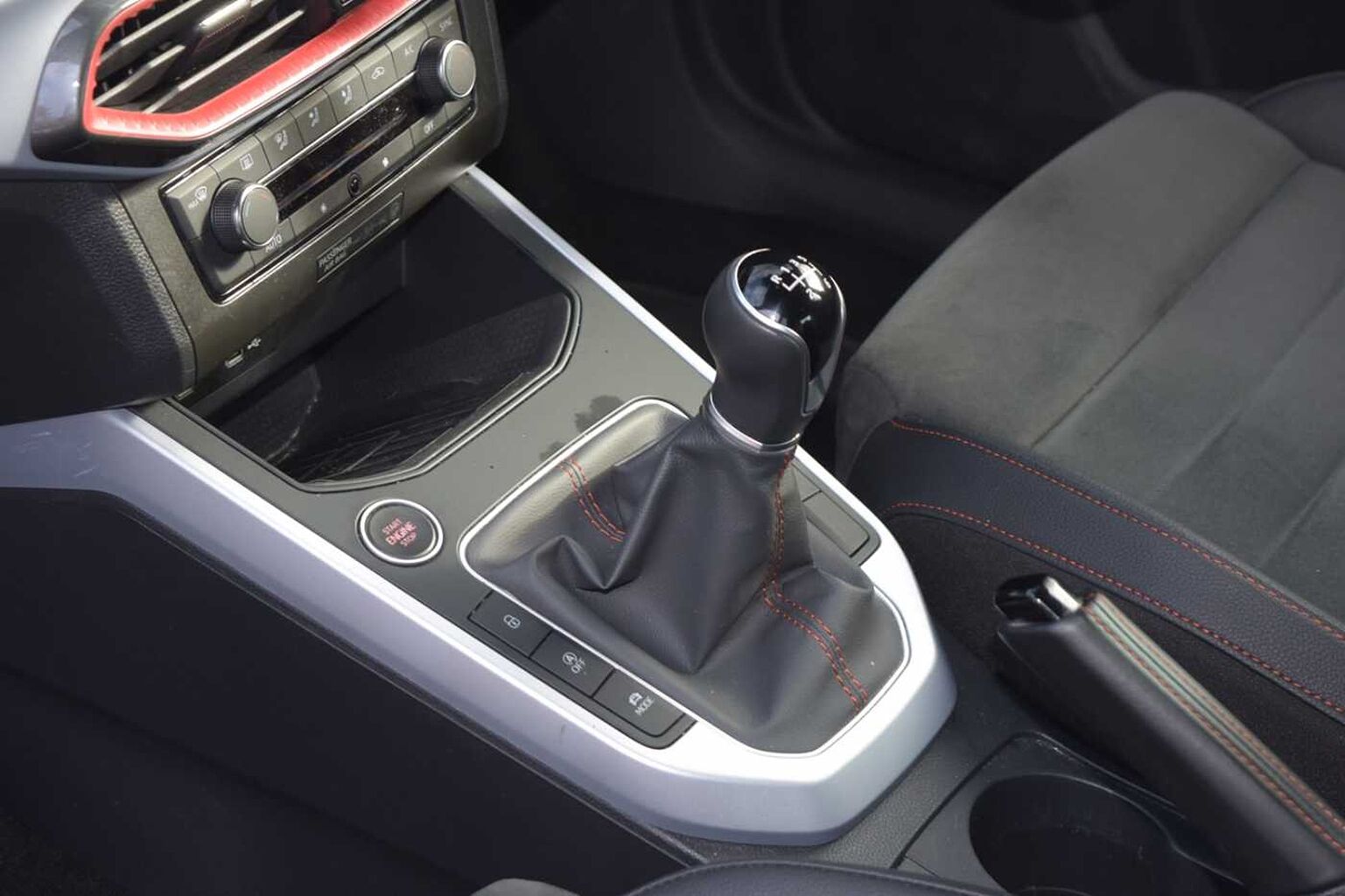 SEAT Arona 1.0 TSI 110 FR Edition 5dr