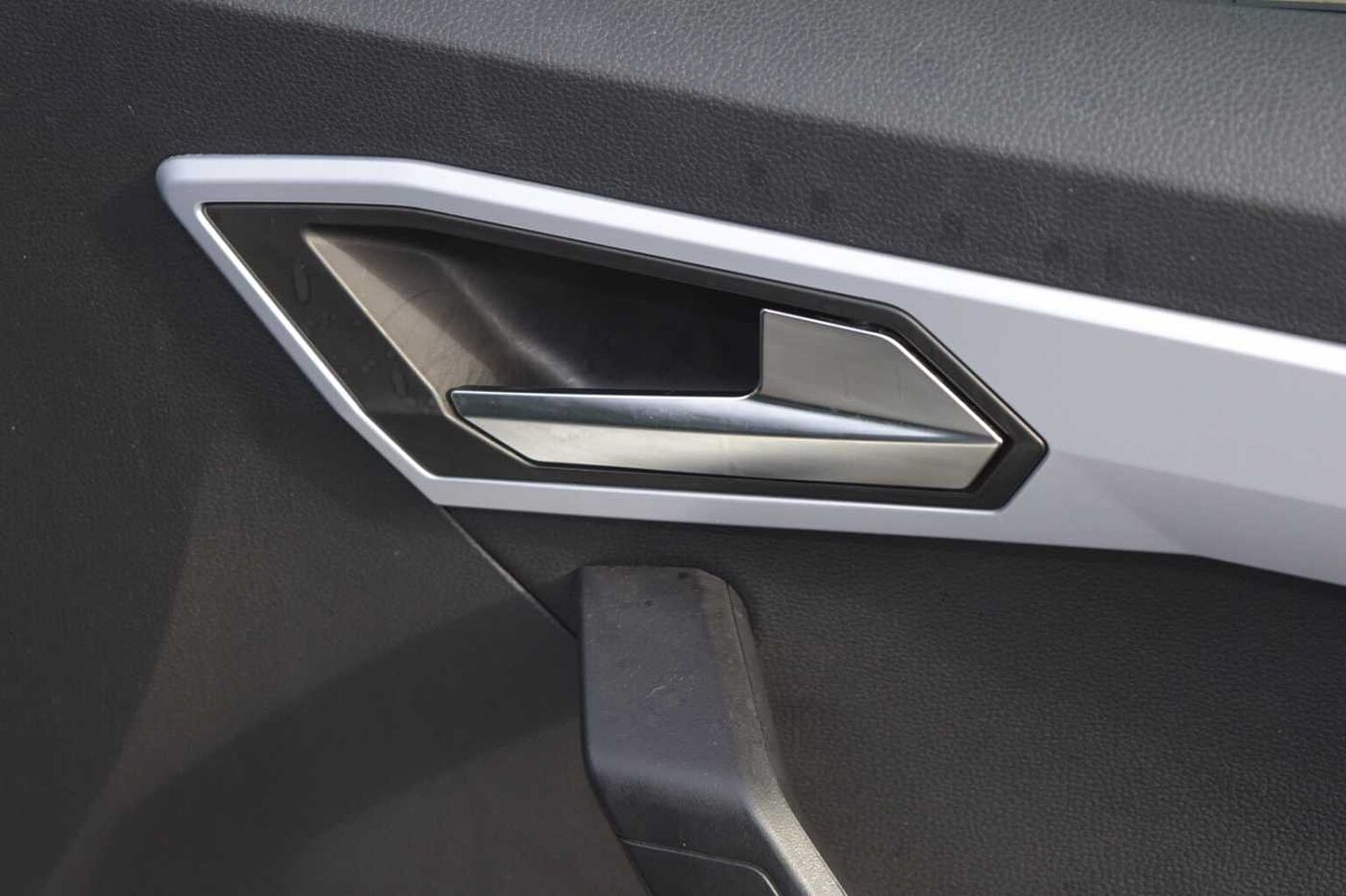 SEAT Arona 1.0 TSI 110 FR Edition 5dr