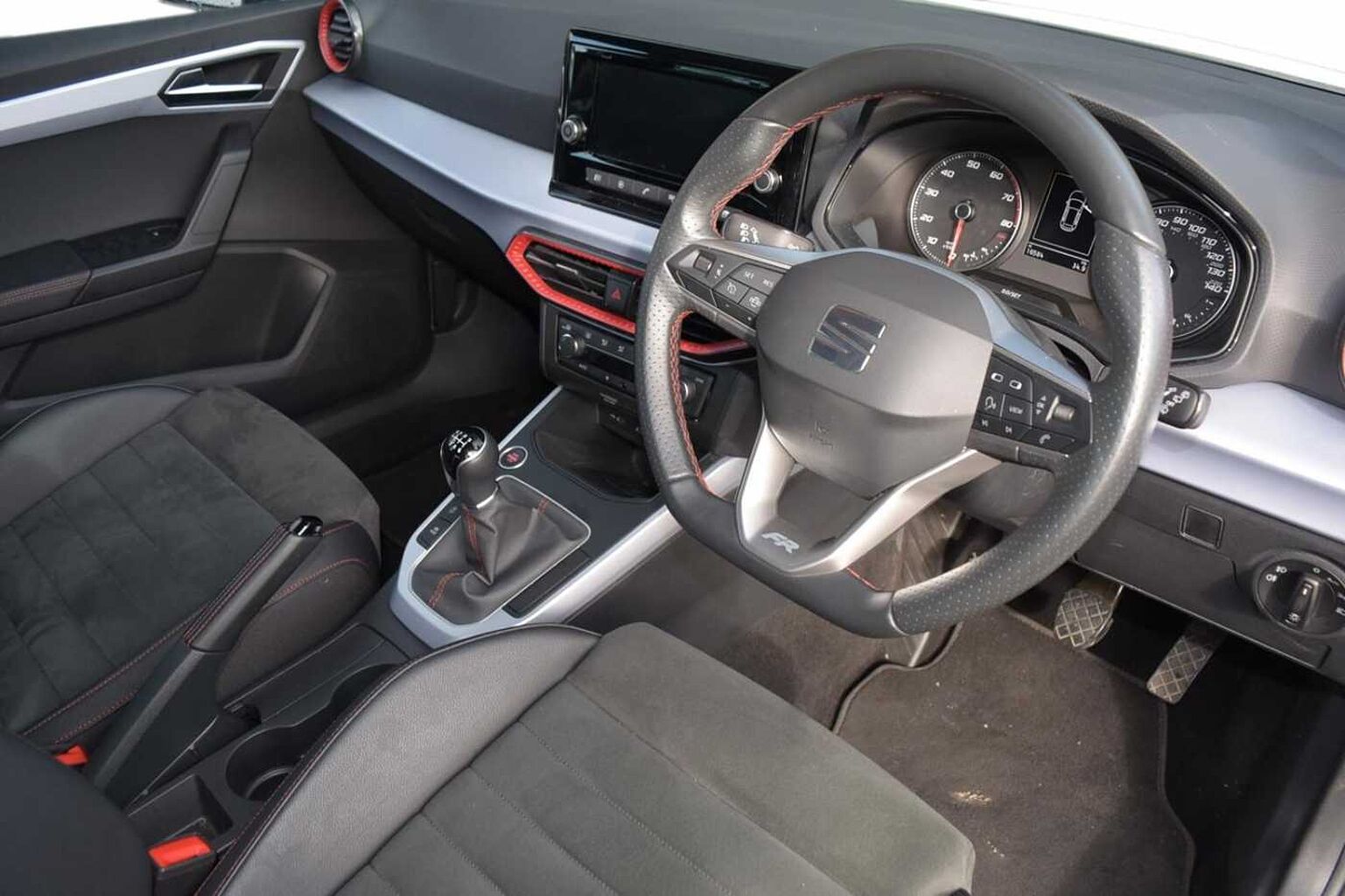 SEAT Arona 1.0 TSI 110 FR Edition 5dr