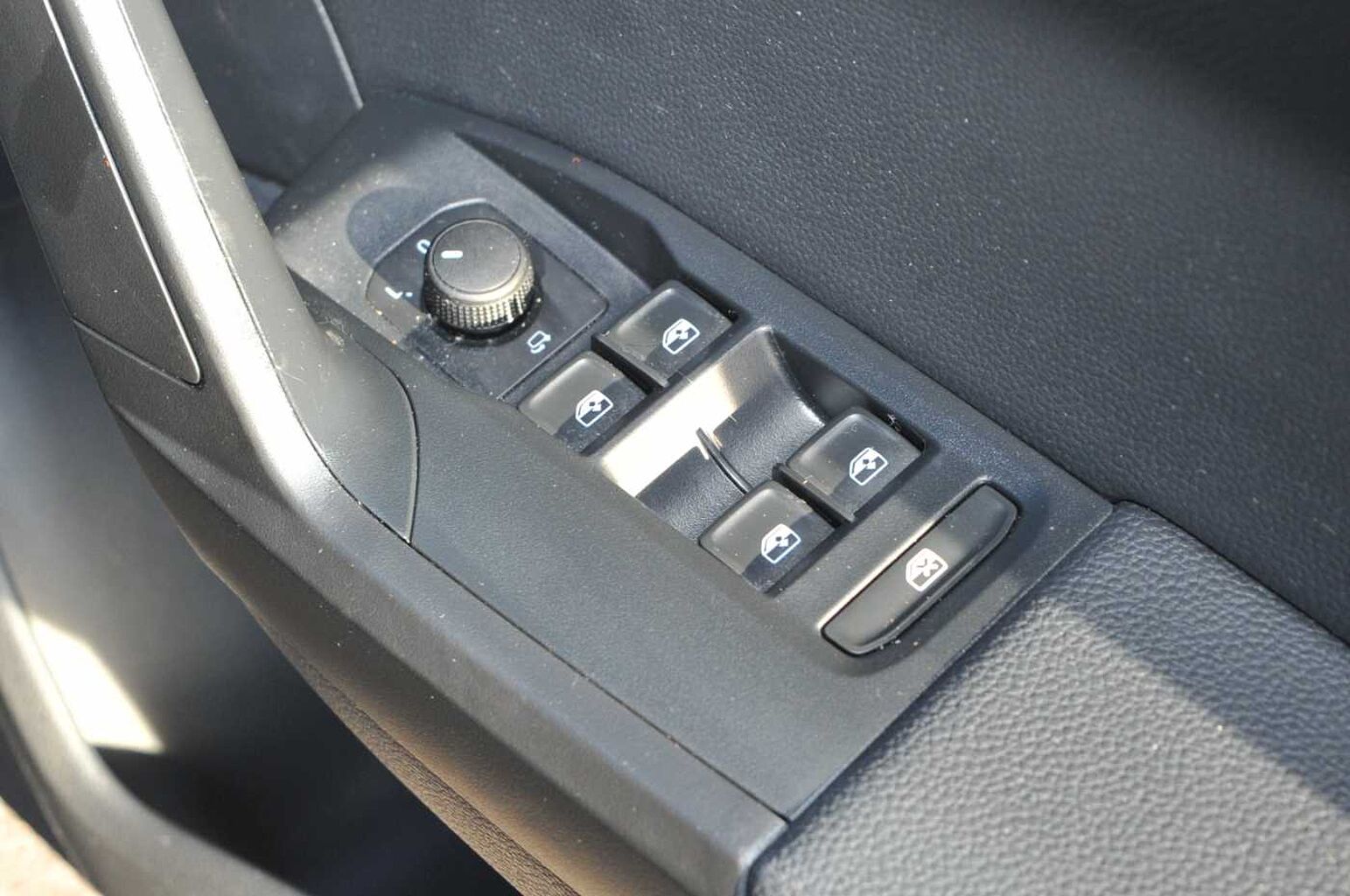 SEAT Arona 1.5 TSI 150 FR Sport 5dr DSG