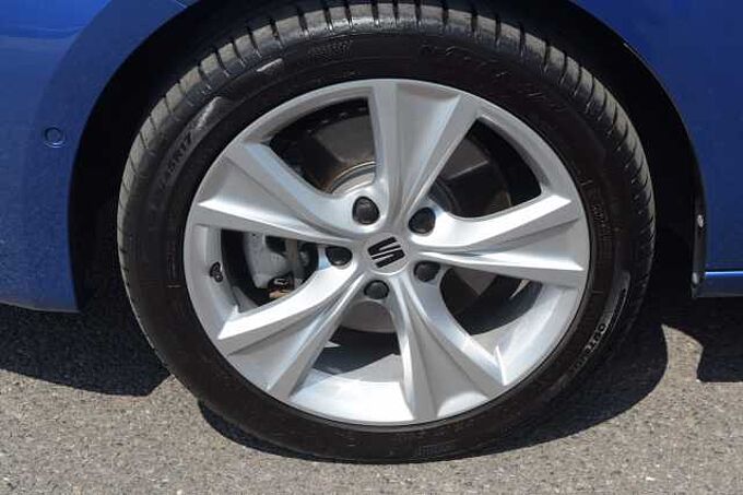 SEAT Leon 1.4 e-HYBRID (204ps) FR DSG