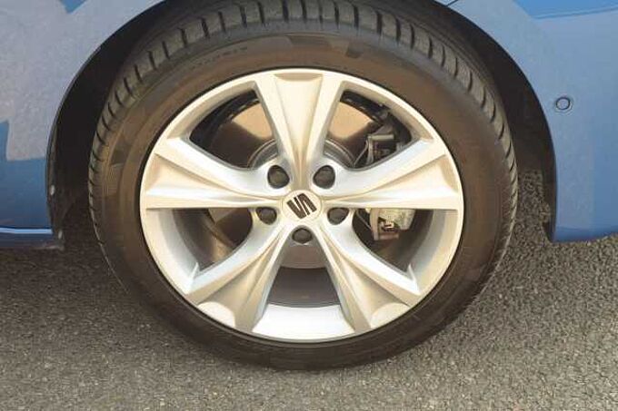 SEAT Leon 1.4 e-HYBRID (204ps) FR DSG