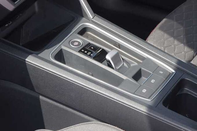 SEAT Leon 1.4 e-HYBRID (204ps) FR DSG