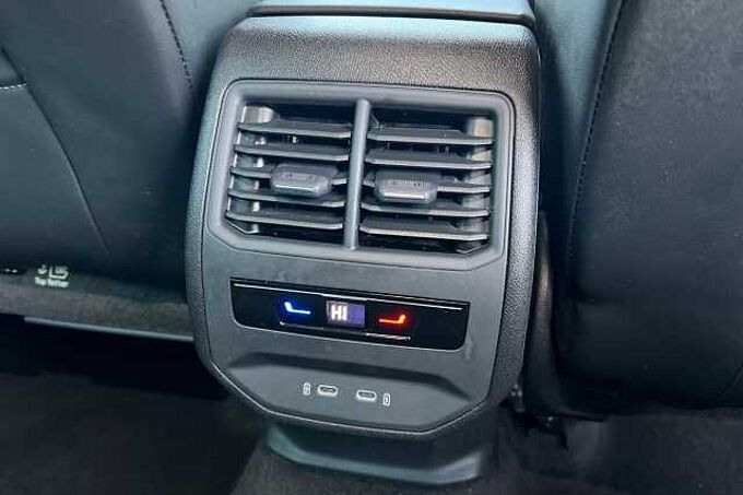 SEAT Leon 1.5 TSI EVO FR Sport Estate 5dr