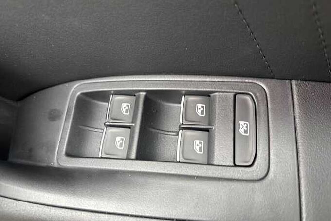 SEAT Ateca 1.5 TSI EVO FR Line 5dr DSG