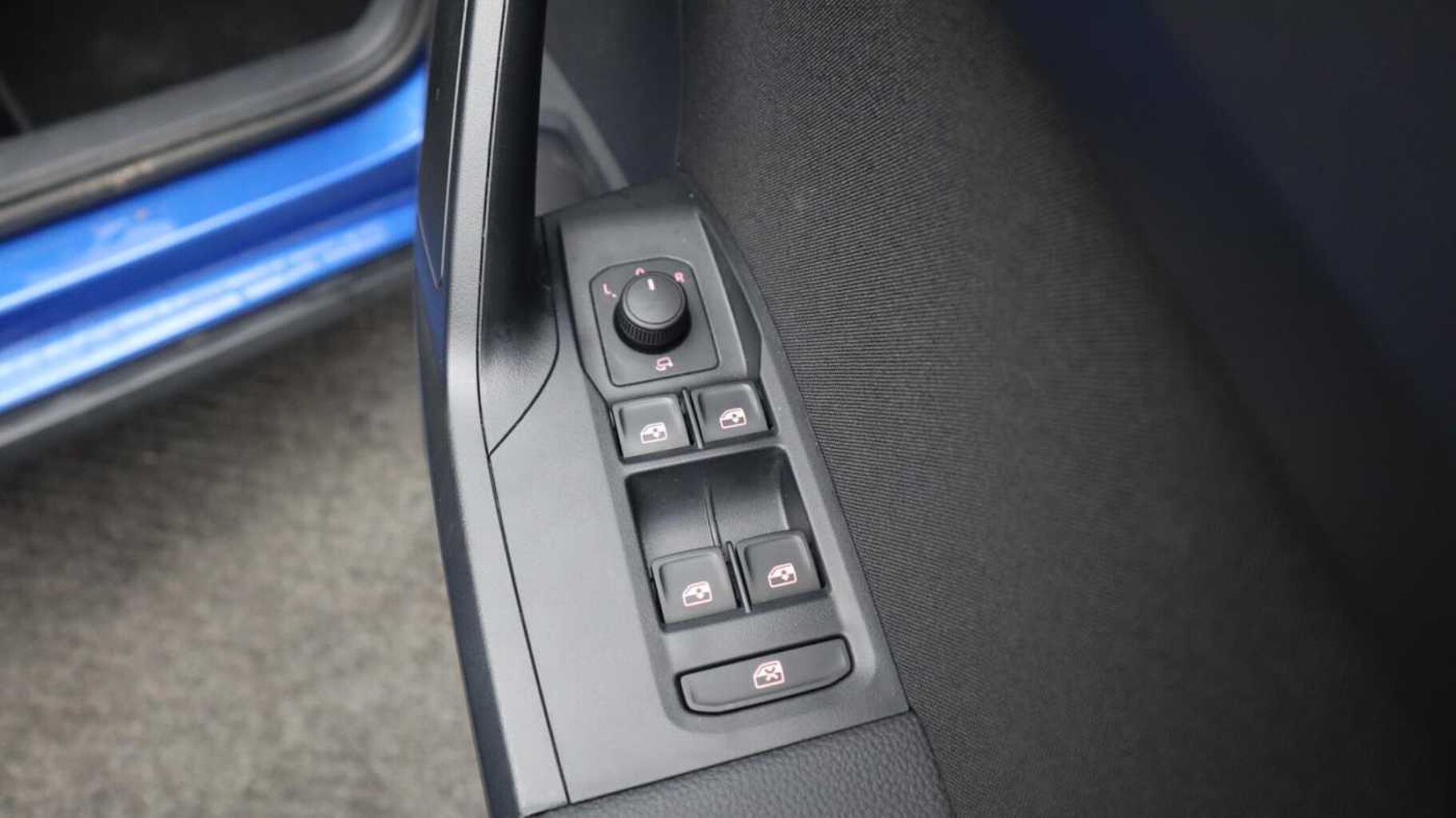 SEAT Arona 1.0 TSI (115ps) FR Limited Edition