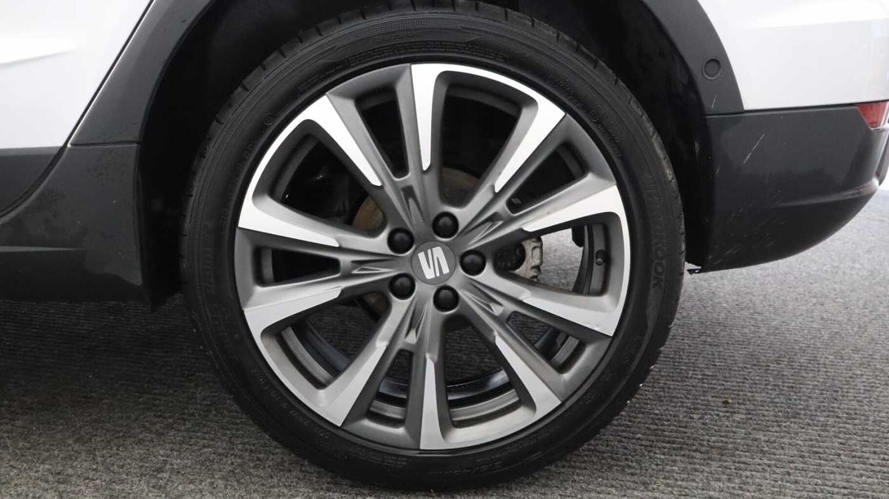 SEAT Arona 1.0 TSI (115ps) FR Limited Edition DSG