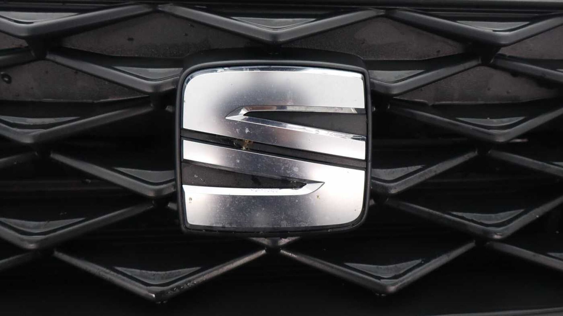 SEAT Arona 1.0 TSI (115ps) FR Limited Edition DSG