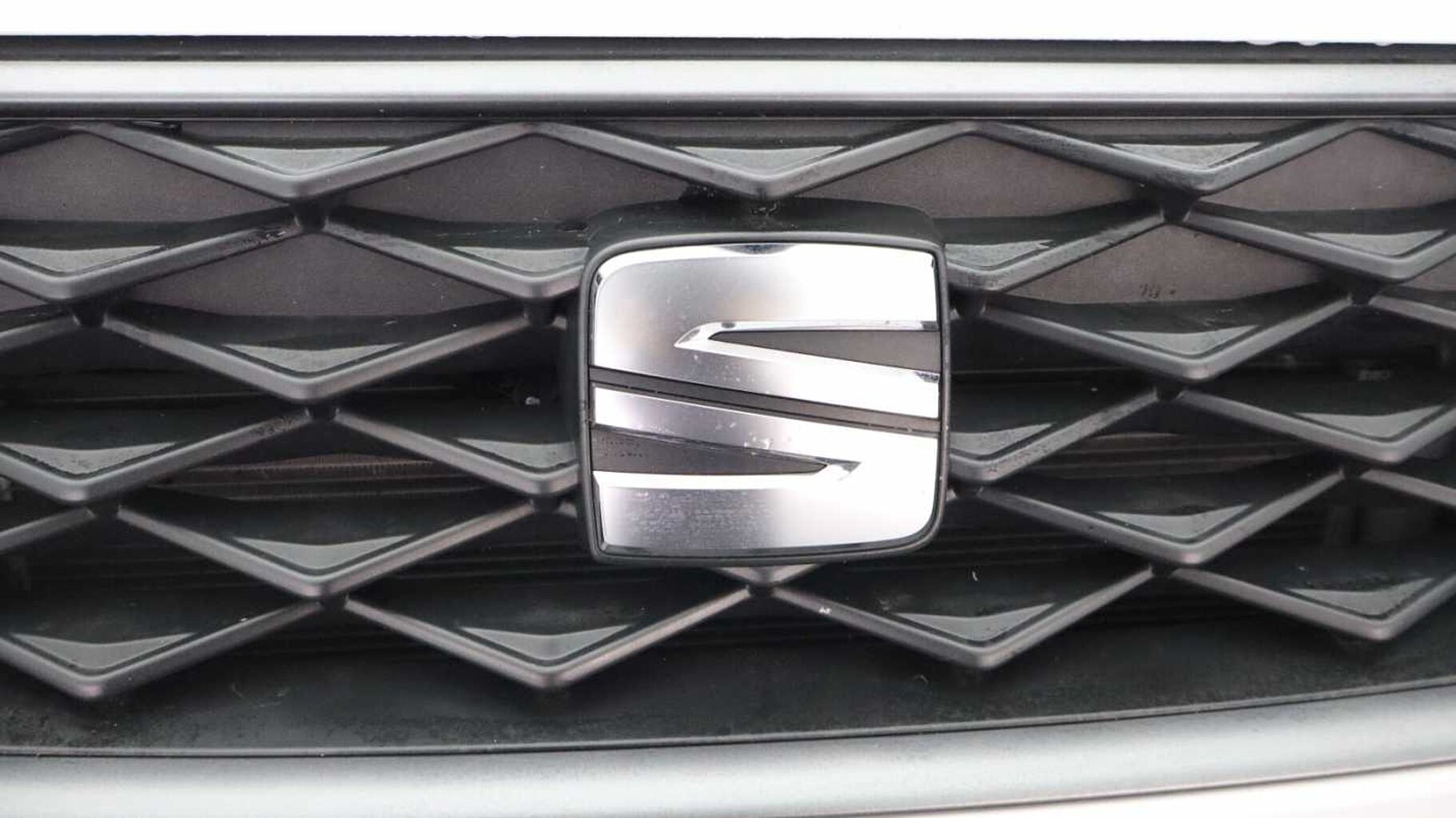 SEAT Arona 1.0 TSI 110 FR Edition 5dr