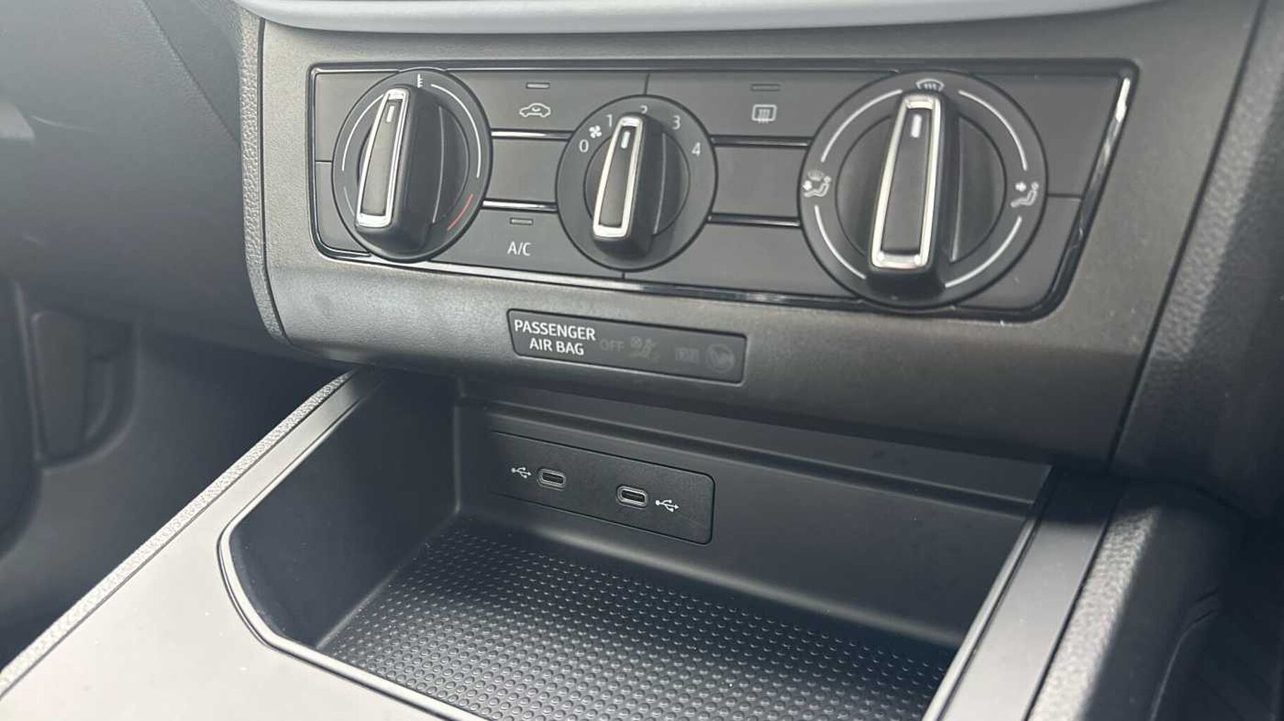 SEAT Ibiza 1.0 TSI 95 SE Technology 5dr