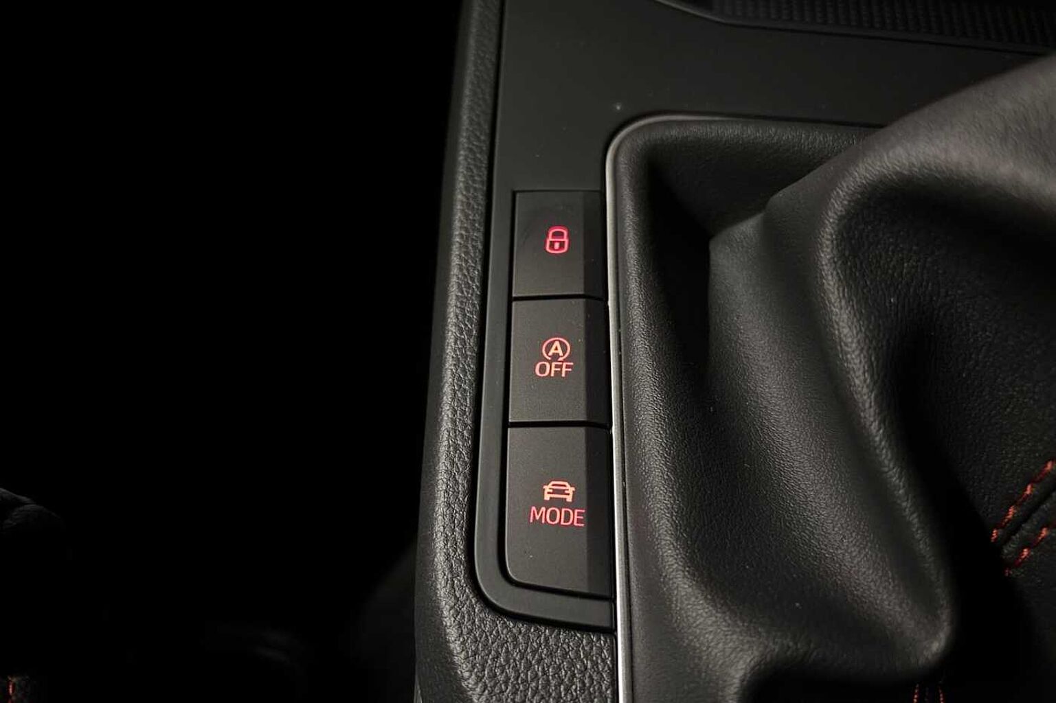 SEAT Ibiza 1.0 TSI 115 FR Sport 5dr *Panroof* *Delivery Miles*