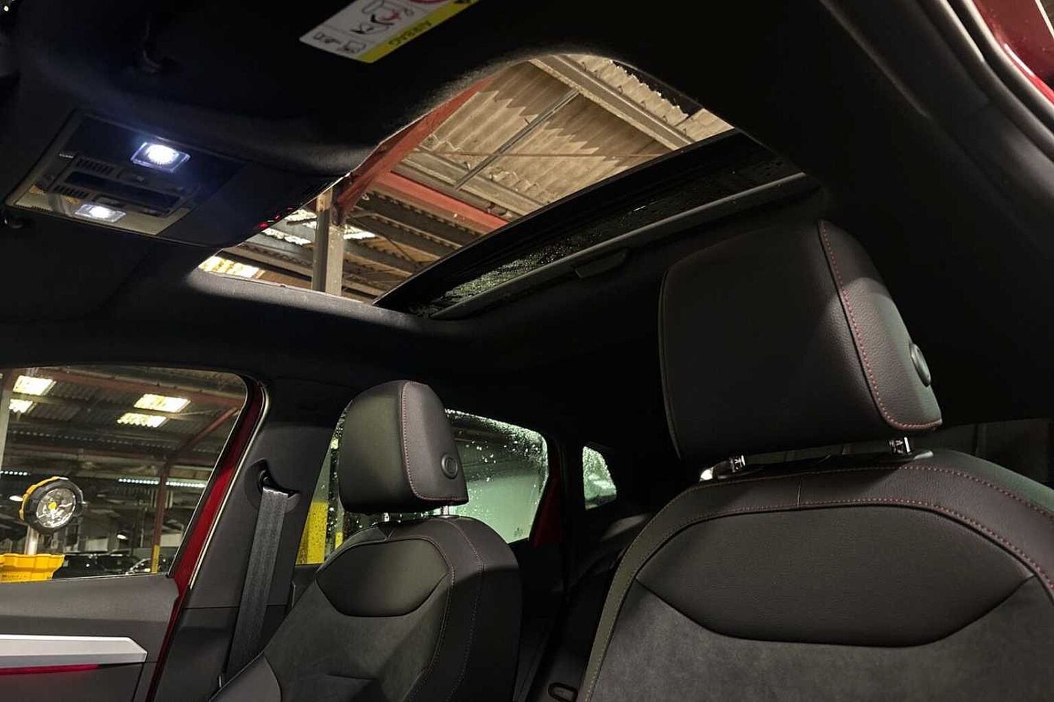 SEAT Ibiza 1.0 TSI 115 FR Sport 5dr *Panroof* *Delivery Miles*