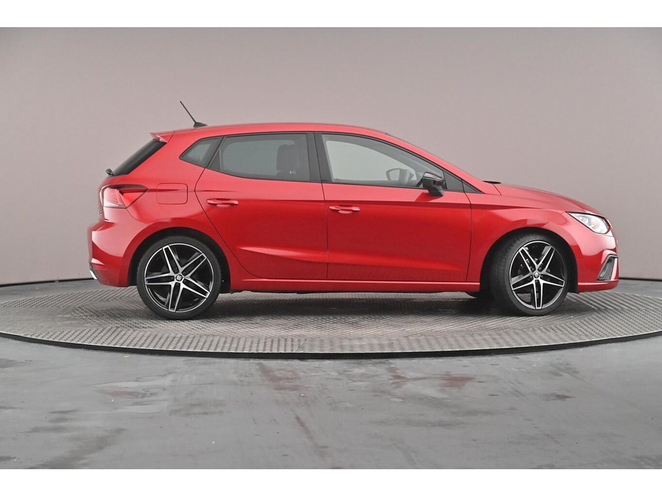 SEAT Ibiza FR Sport 1.0 TSI Petrol 95 5-speed manual