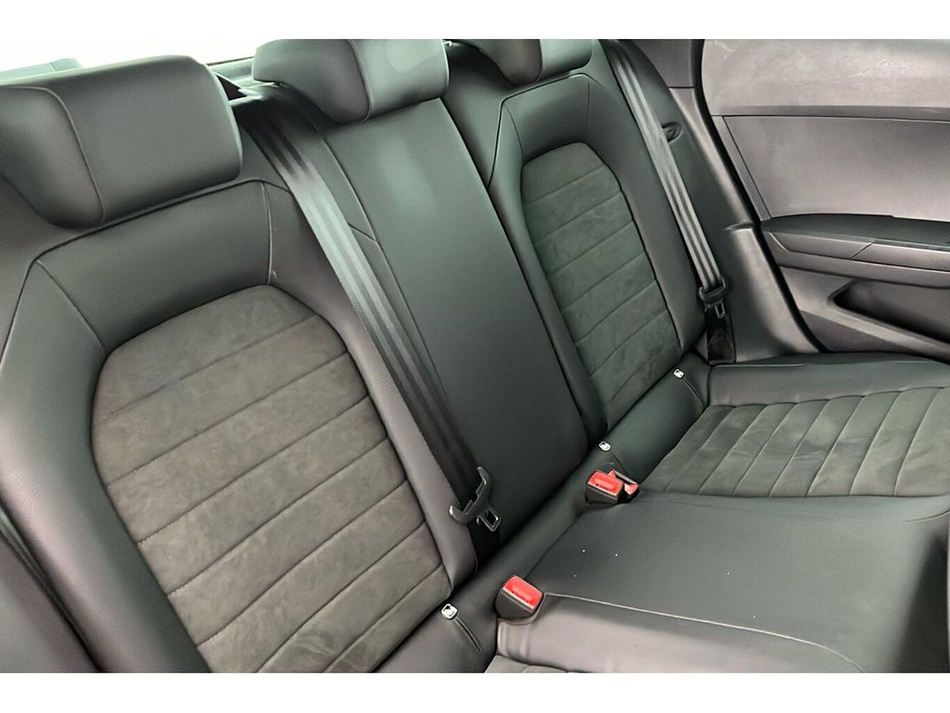 SEAT Ibiza FR Sport 1.0 TSI Petrol 95 5-speed manual