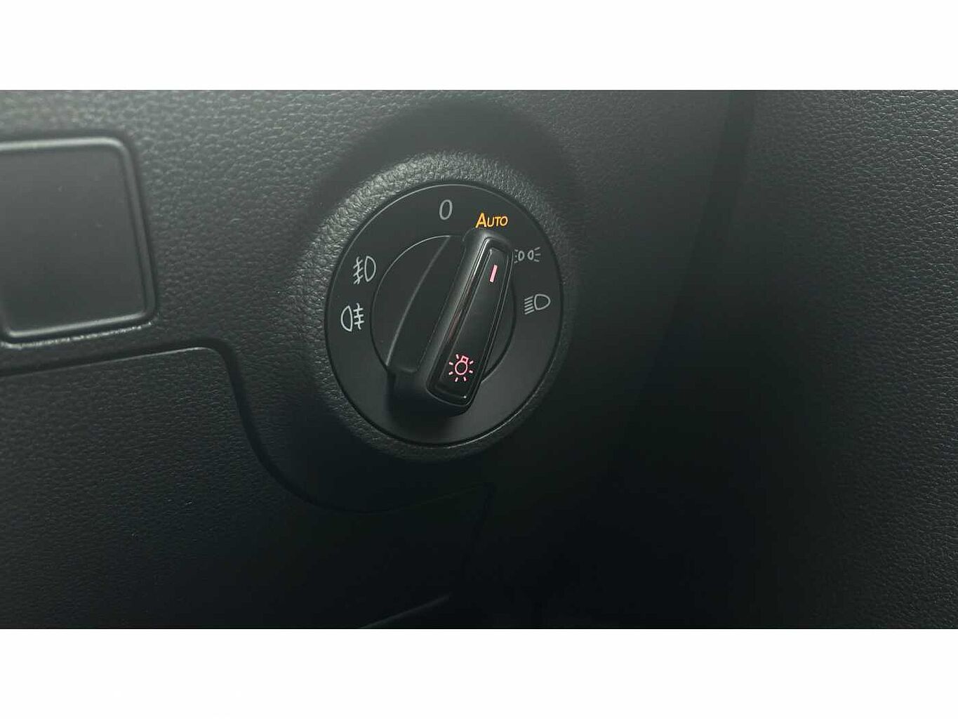 SEAT Arona Seat Arona Hatchback 1.0 TSI 115 FR Black Edition 5dr DSG