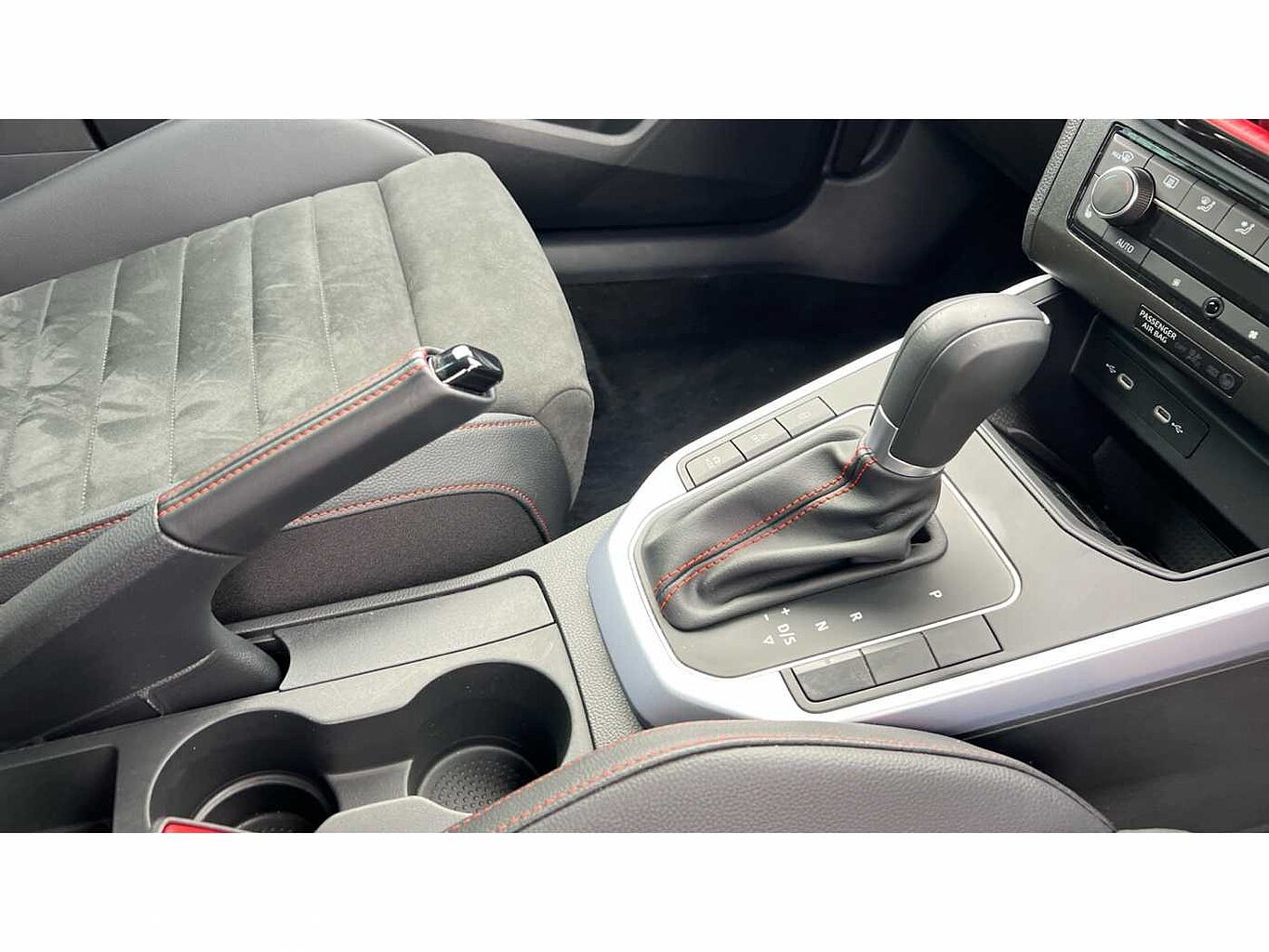 SEAT Arona 1.0 TSI 115 FR Sport 5dr DSG