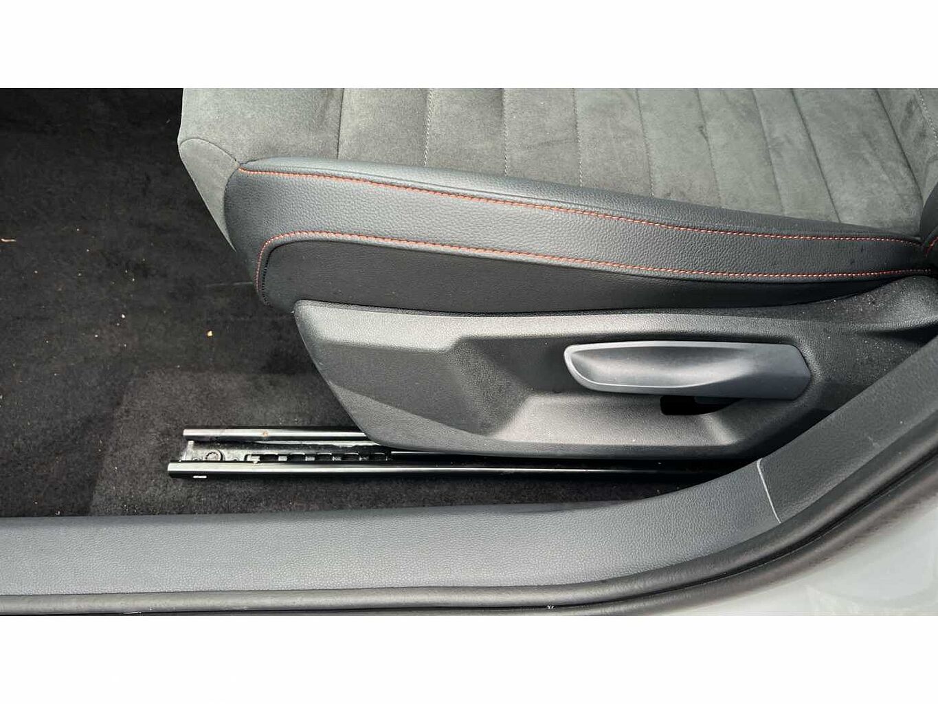 SEAT Arona 1.0 TSI 115 FR Sport 5dr DSG