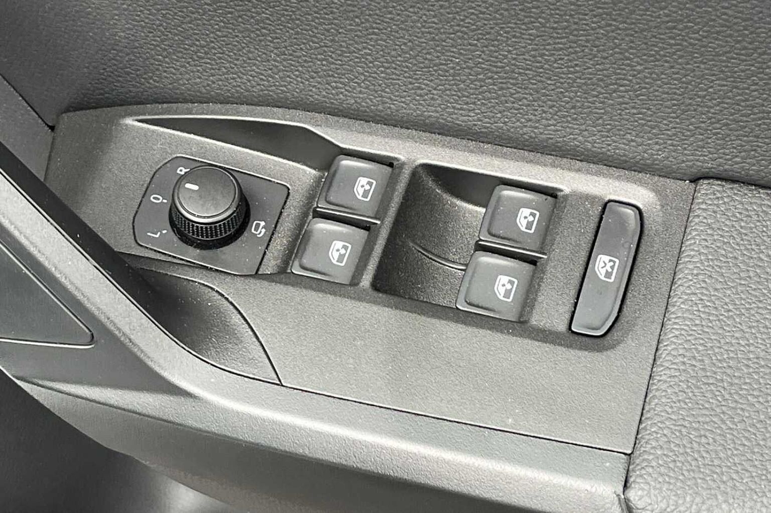 SEAT Ibiza 1.0 TSI 115 FR Sport 5dr