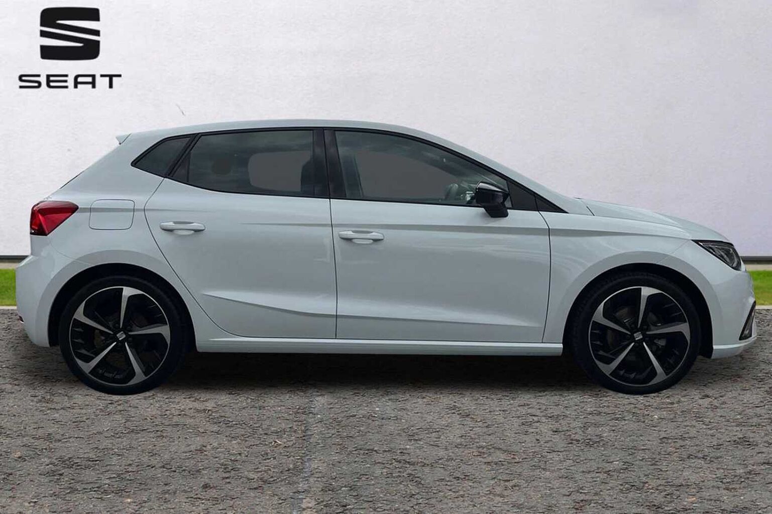 SEAT Ibiza 1.0 TSI 115 FR Sport 5dr