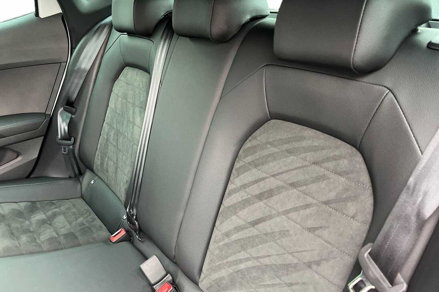 SEAT Ibiza 1.0 TSI 115 FR Sport 5dr