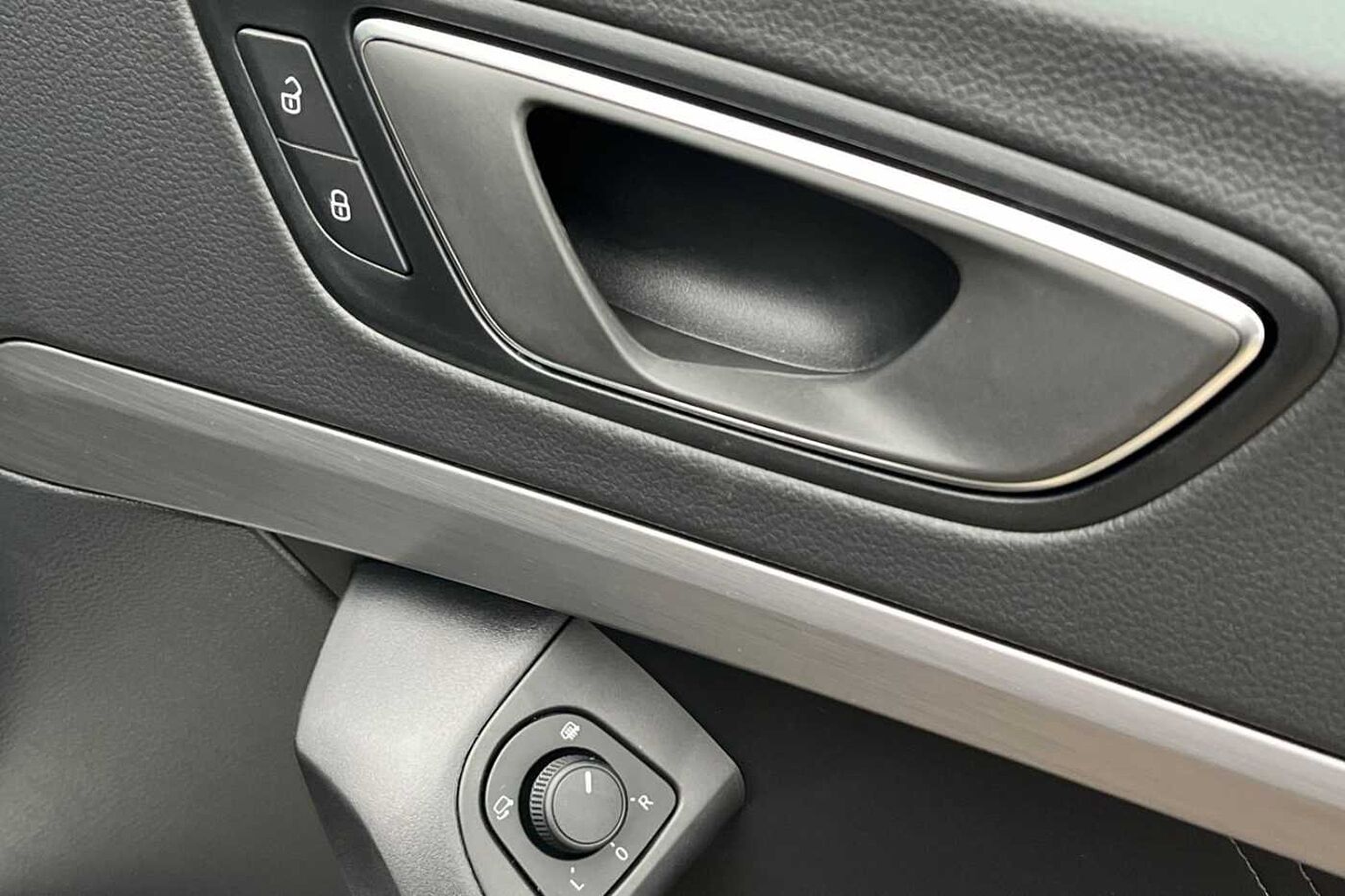 SEAT Ateca 1.5 TSI EVO FR Black Edition 5dr