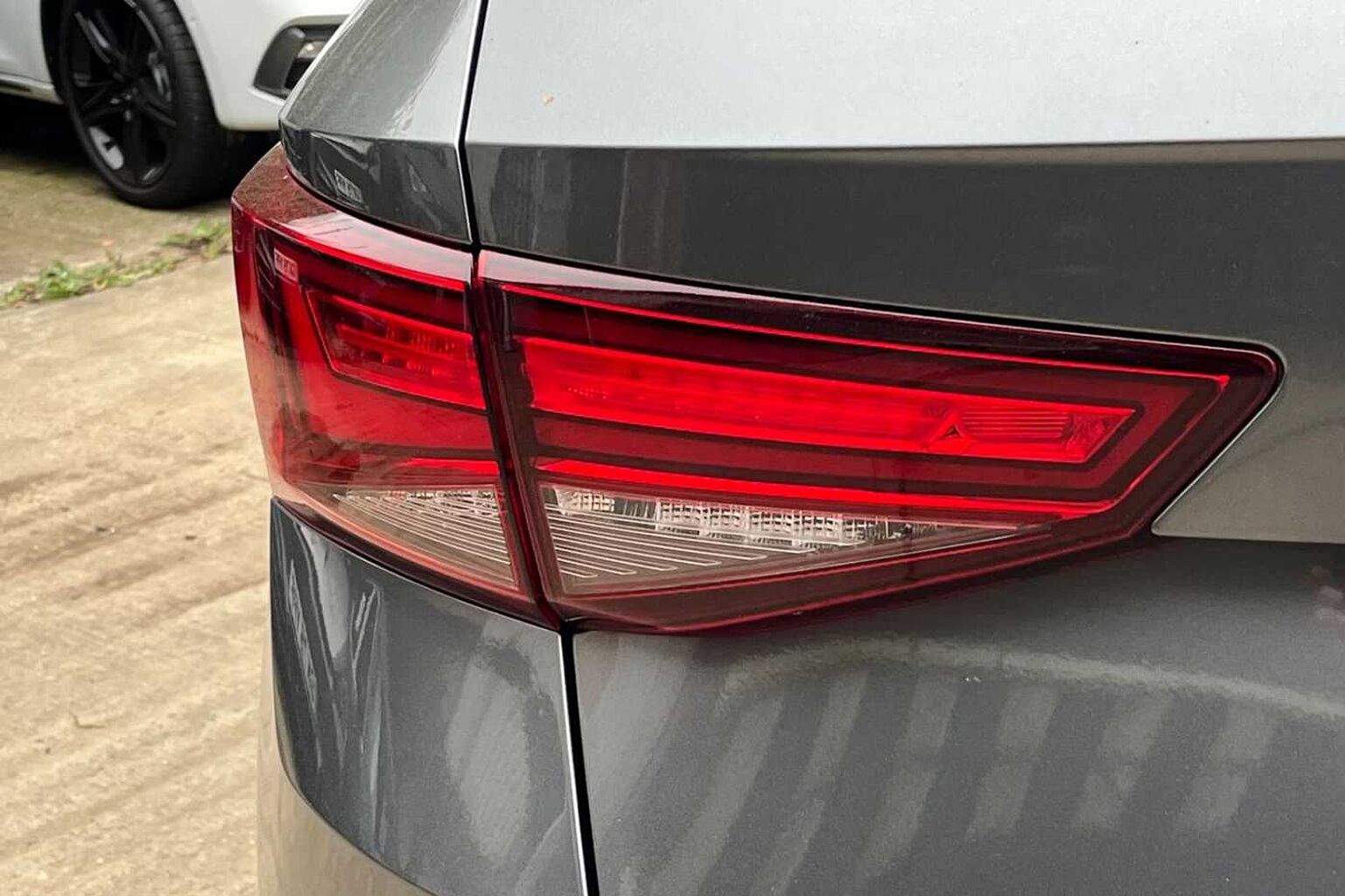 SEAT Ateca 1.5 TSI EVO FR Black Edition 5dr