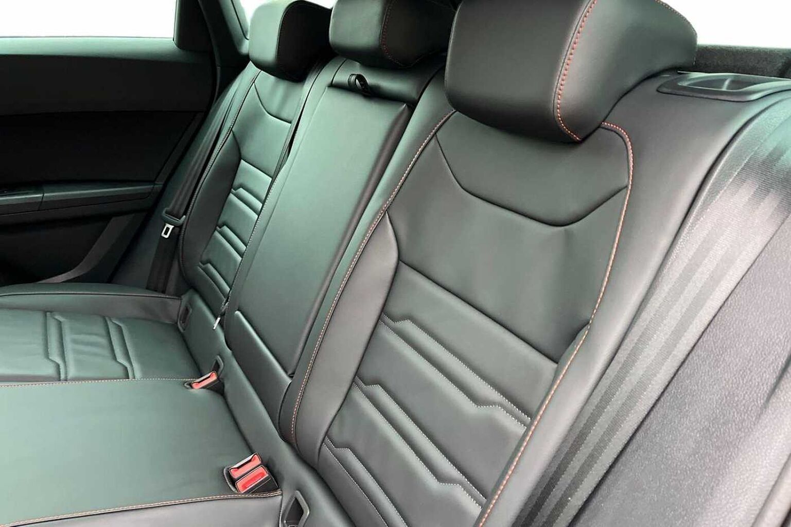 SEAT Ateca 1.5 TSI EVO FR Black Edition 5dr