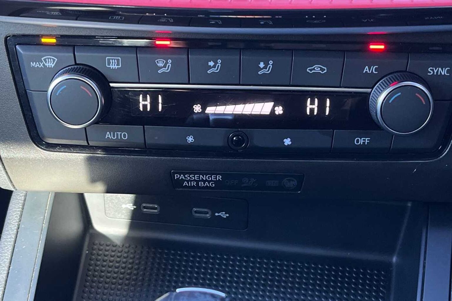 SEAT Ibiza 1.0 TSI 110 FR Sport 5dr DSG