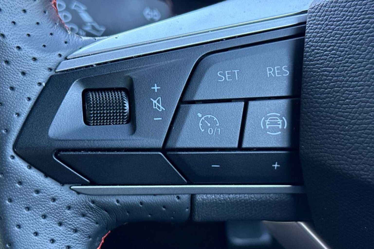 SEAT Arona 1.0 TSI FR Limited Edition SUV 5dr Petrol Manual (115 ps)