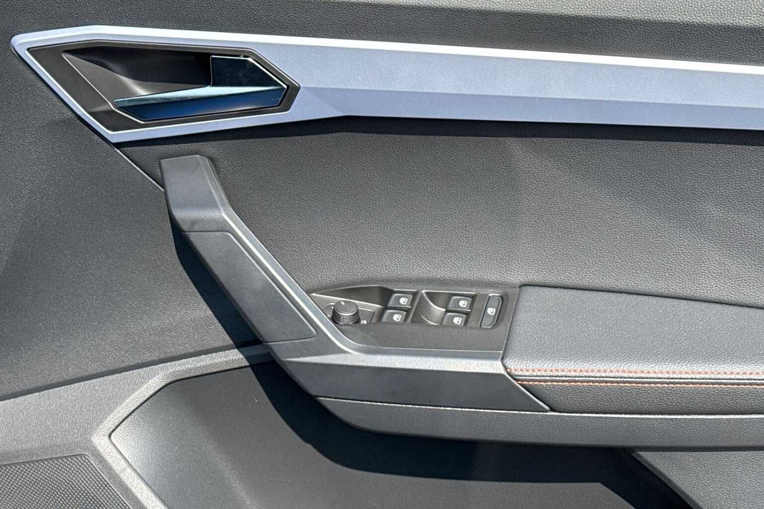 SEAT Arona 1.0 TSI 115 FR Sport 5dr DSG