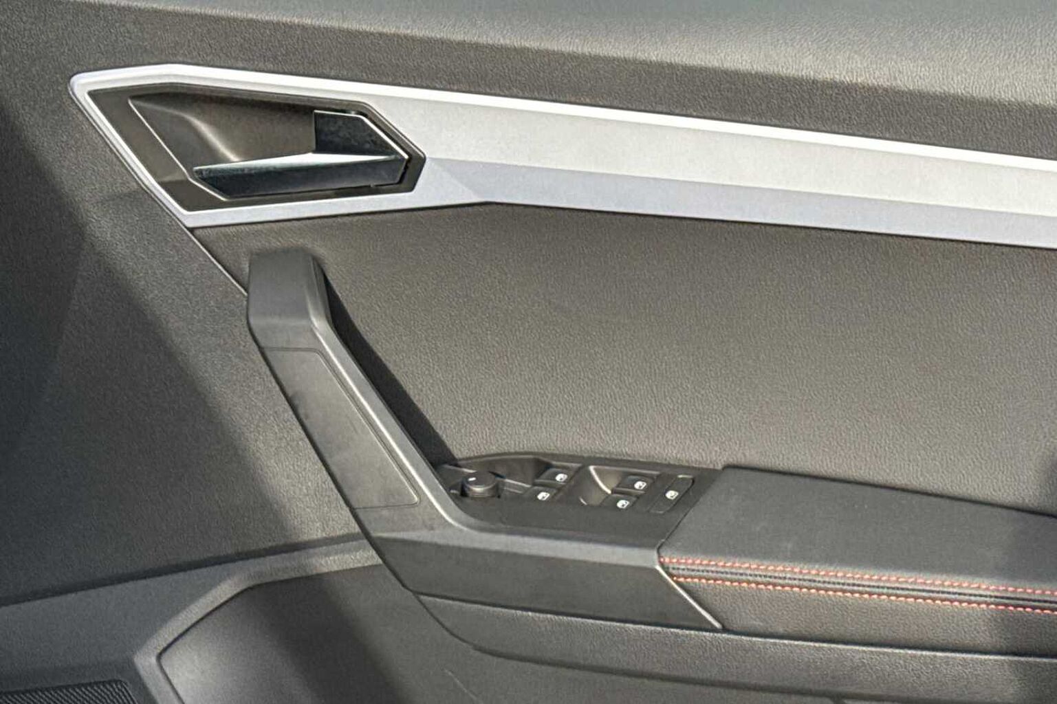 SEAT Arona 1.0 TSI 115 FR Sport 5dr DSG